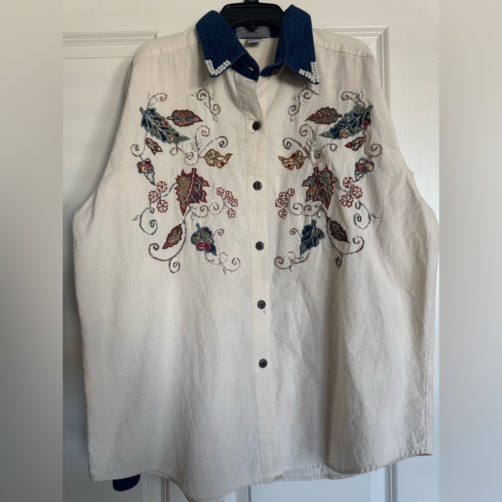 Jane Ashley Denim and Cream Cotton Top